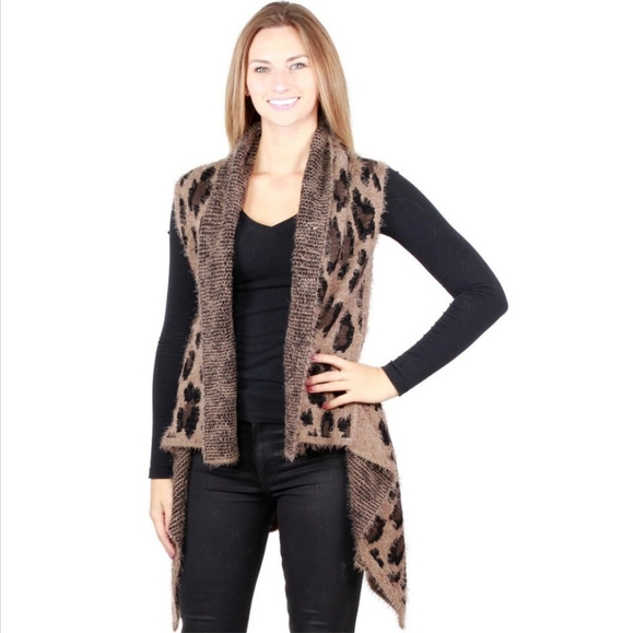 ✨Cashmere Feel Cheetah Vests-ONE SIZE FITS MOST - Picture 5 of 6